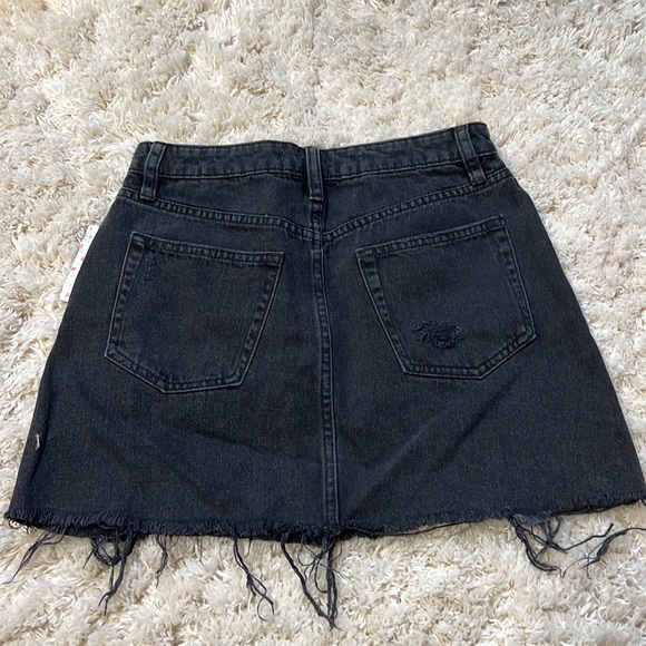 free people We The Free Black Distressed Rainn Button Down Jean Skirt - Picture 2 of 10